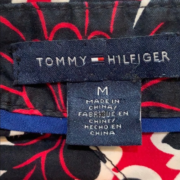 Tommy Hilfiger Floral Button Up Size M - Picture 7 of 8